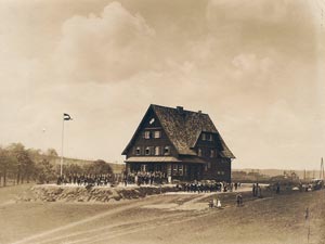 Einweihung des Stiftungs-Hauses